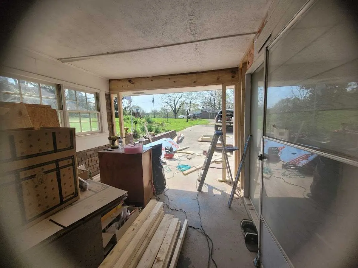 Air movers and dehumidifier for Water Mitigation Services in Brooklyn